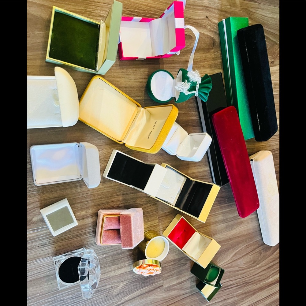 Jewelry boxes